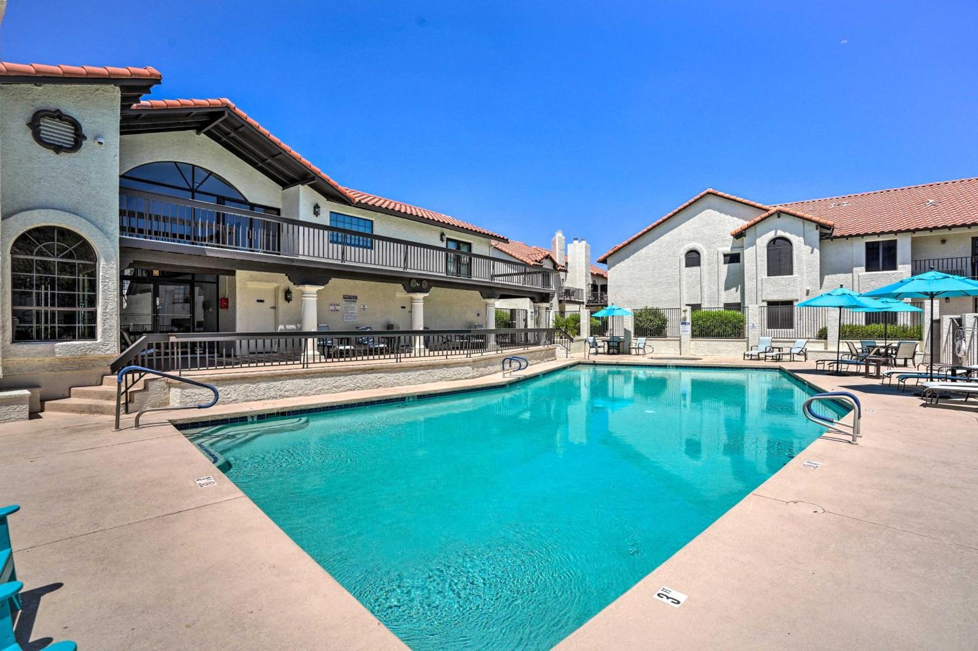 Quiet With Pool Access, Near Arizona Boardwalk Apartment Scottsdale